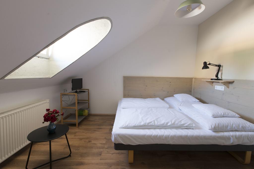 Plitzner Belvarosi Apartmanhaz エゲル エクステリア 写真