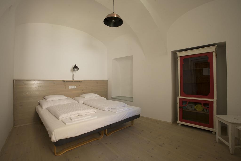 Plitzner Belvarosi Apartmanhaz エゲル エクステリア 写真